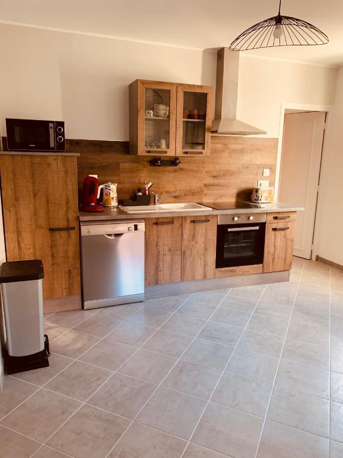 Holiday home « au Petit Bonheur » *